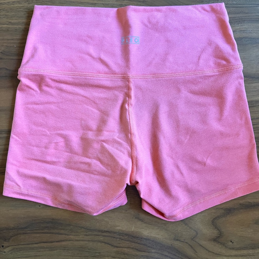 Fleo Air Short 4" - High Rise